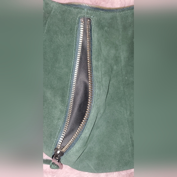 NWOT REBECCA MINKOFF GREE LEATHER HOBO BAG. - Picture 3 of 6